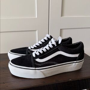 VANS Black and White Sneakers